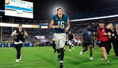 Florida Football Sunday: Jaguars, Bucs and Fins Set for Home Battles - WRUF 98.1 FM | 850 AM