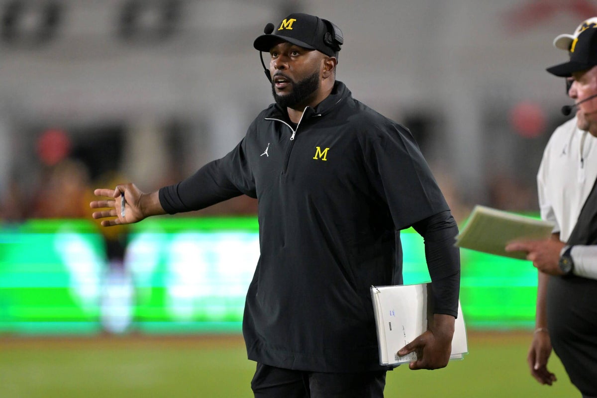 Sherrone Moore can’t let Michigan’s flirtation with mediocrity become a habit