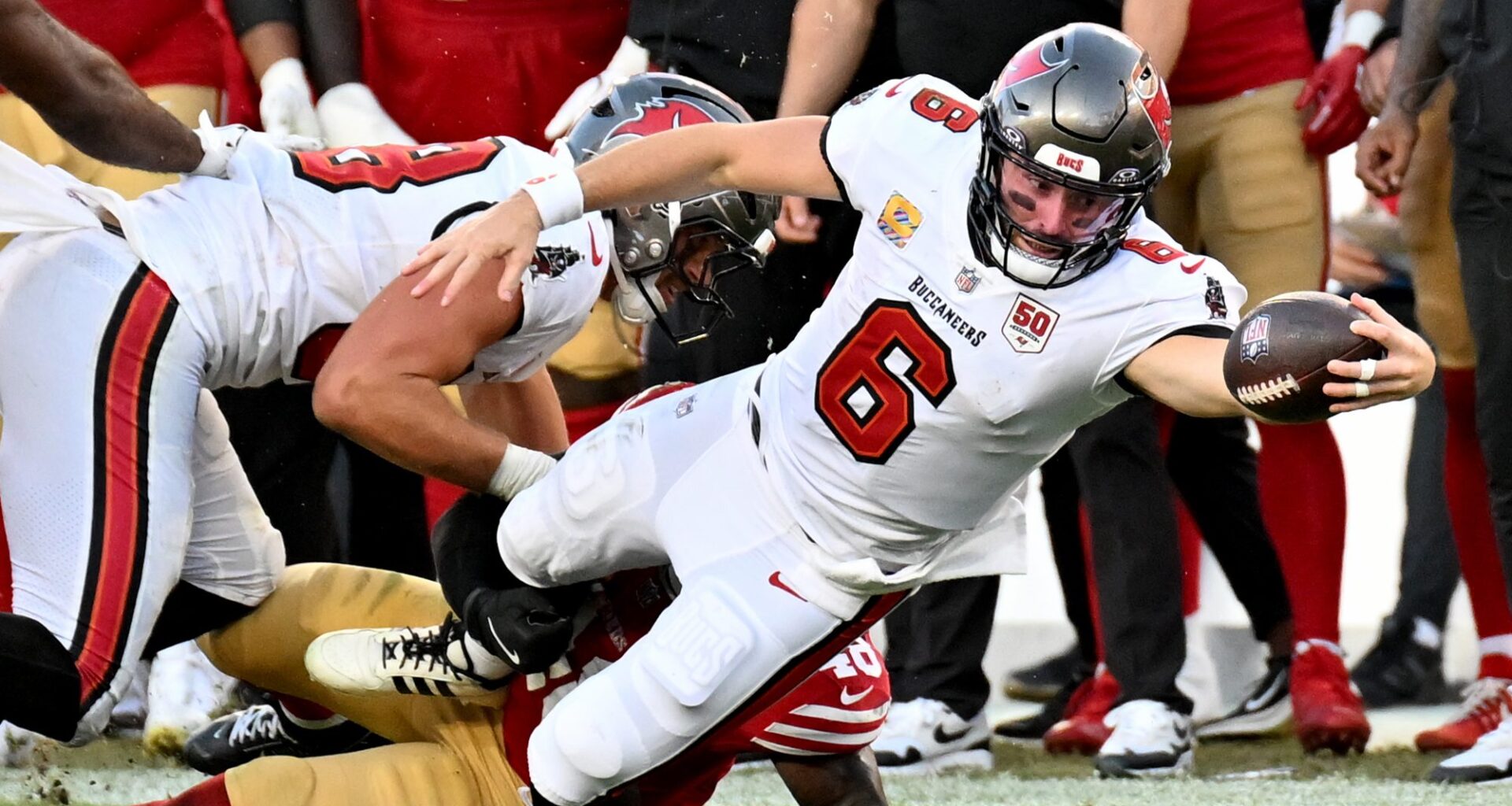 CBS scores top Week 6 audience with 49ers-Buccaneers flex game