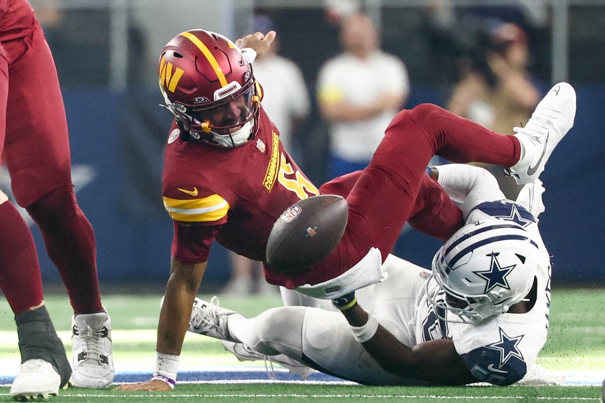 With their season spiraling, the Commanders need to sit Jayden Daniels for a while