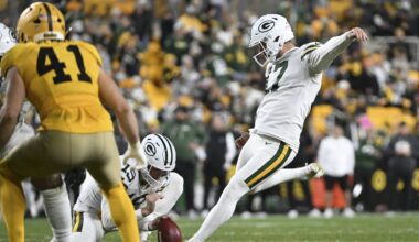 The Packers Played The Wrong Kicker In Their Victory Over Steelers