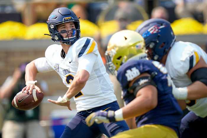 Jaguars sign quarterback Carter Bradley, the son of one of their former head coaches