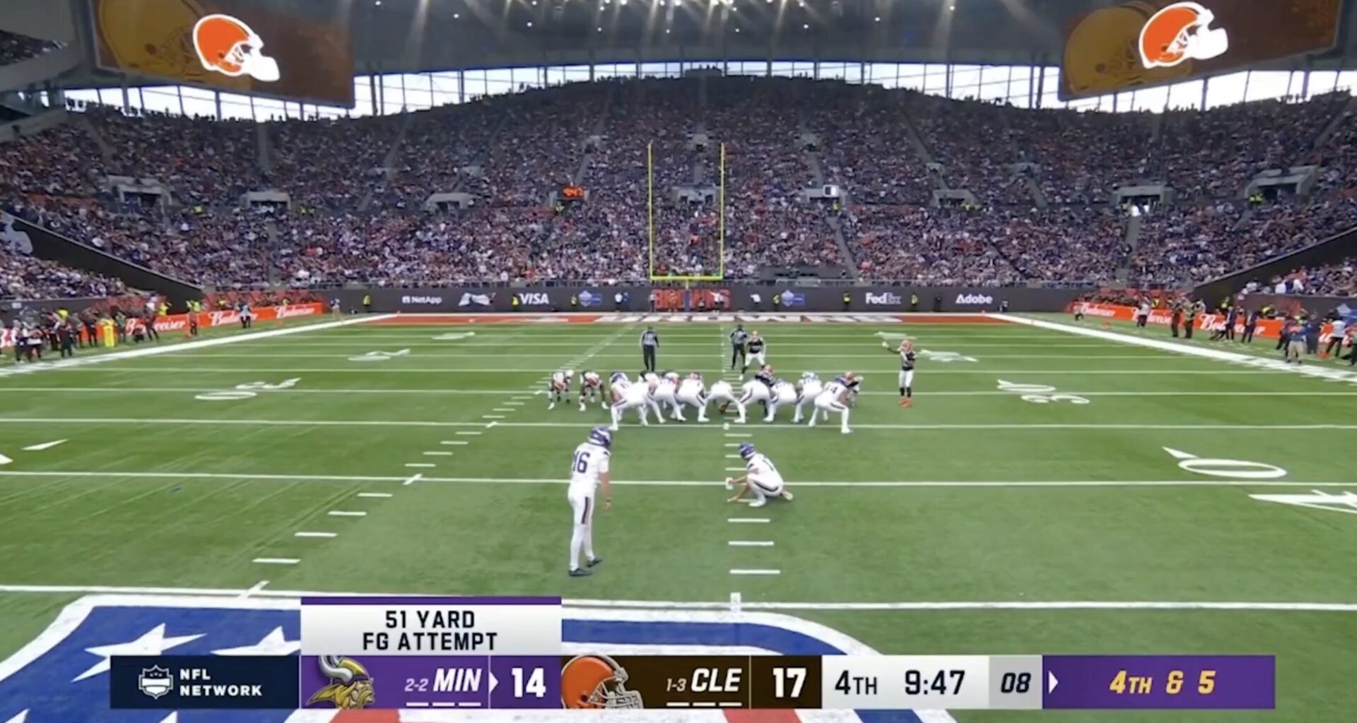 Vikings kick appeared to hit camera wire vs Browns in London