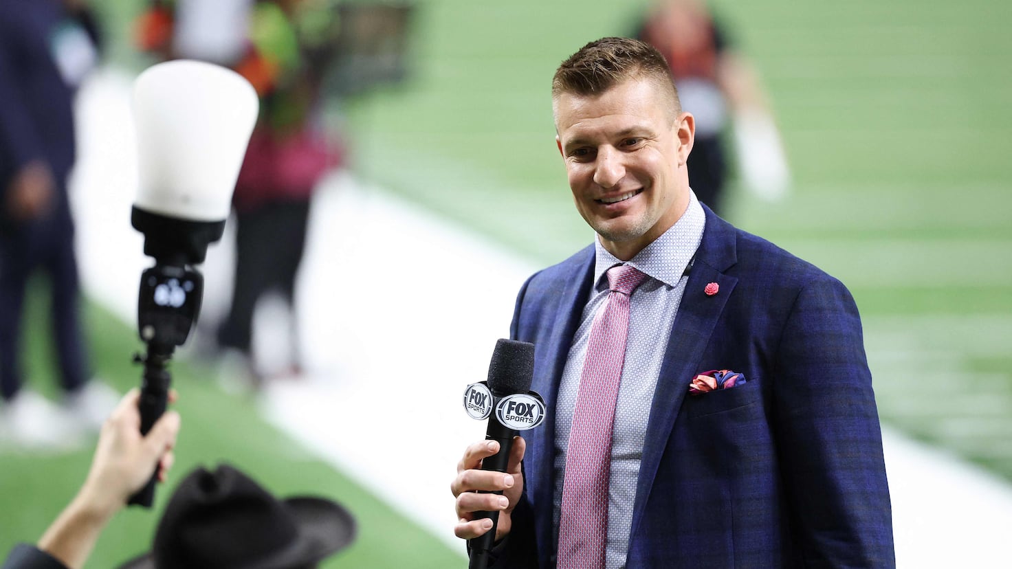Gronk eats his words after tough MNF loss: “The best in football right now”