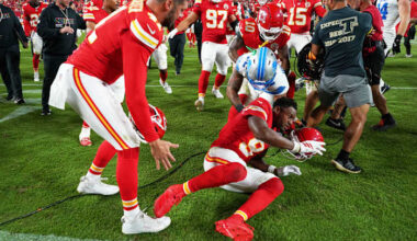 Here’s what started postgame brawl between Detroit Lions, Kansas City Chiefs on SNF
