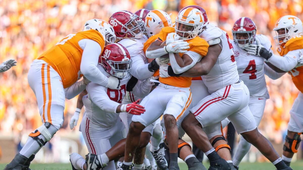 Rivalry games in SEC, Big 12 set to impact College Football Playoff race in Week 8