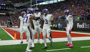 Jordan Addison's late touchdown gives Vikings 21-17 win over Browns in London