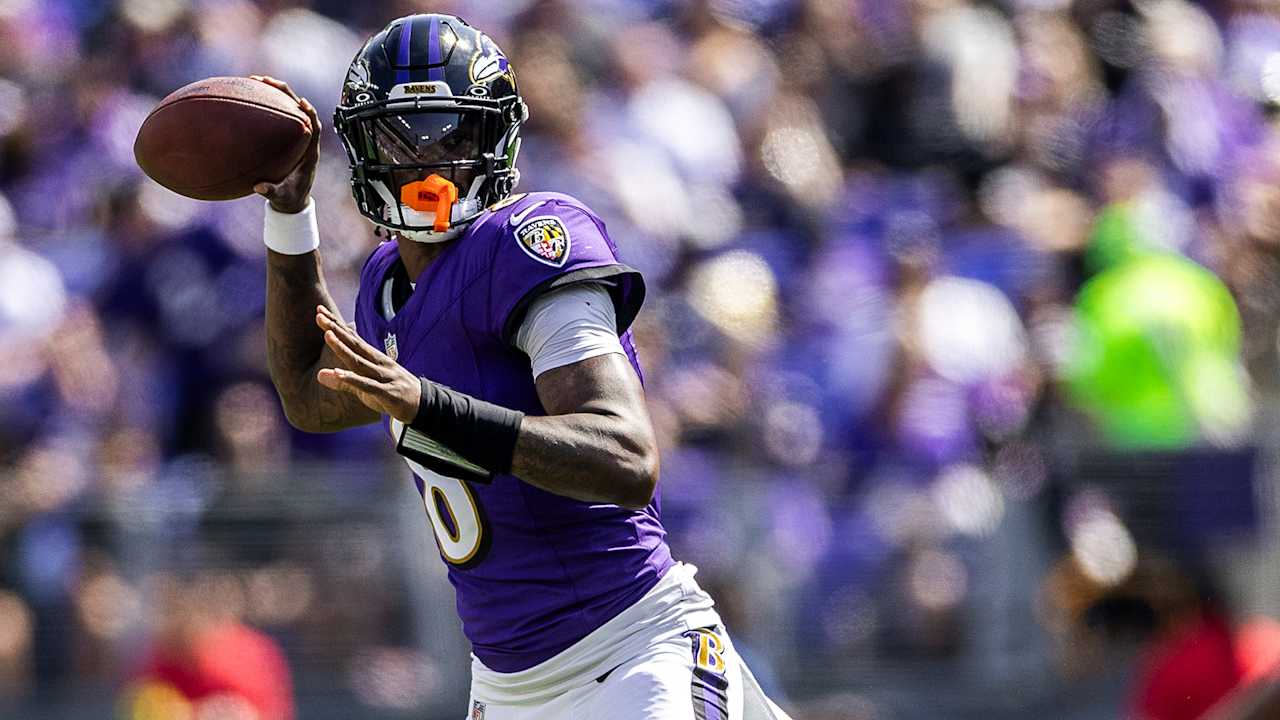 Ravens ‘Hopeful’ Lamar Jackson Returns for Dolphins Game