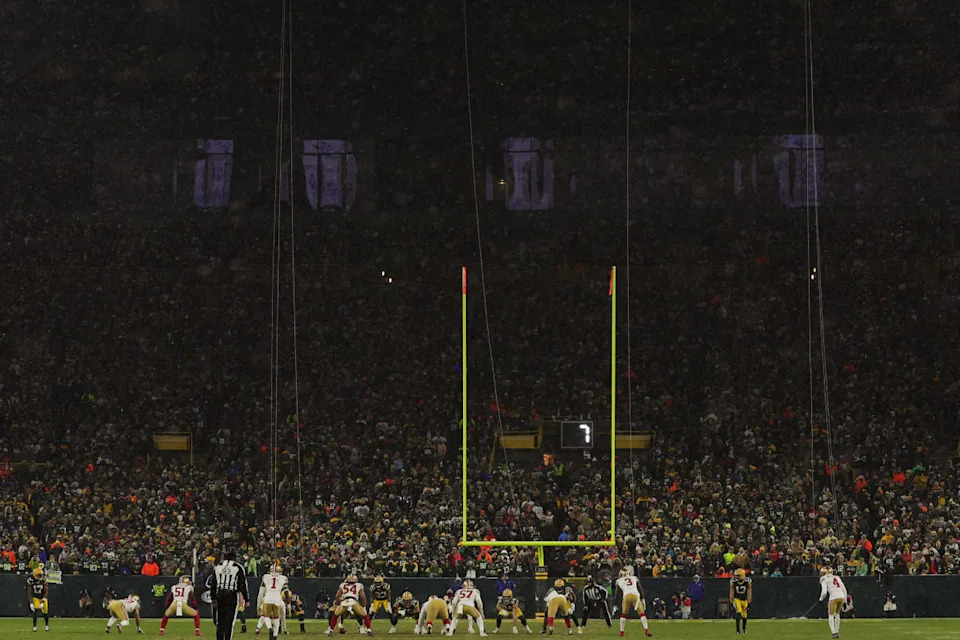 GREEN BAY, WISCONSIN - JANUARY 22: A general view during the NFC Divisional Playoff game between the San Francisco 49ers and the Green Bay Packers at Lambeau Field on January 22, 2022 in Green Bay, Wisconsin. (Photo by Stacy Revere/Getty Images)