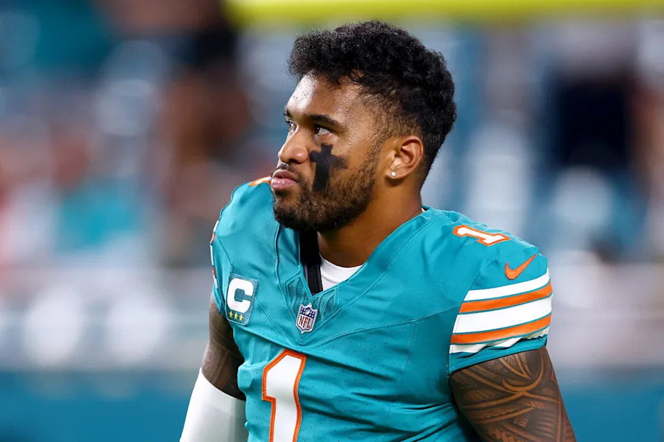 MIAMI GARDENS, FLORIDA - SEPTEMBER 12: Tua Tagovailoa #1 of the Miami Dolphins warms up prior to the game against the Buffalo Bills at Hard Rock Stadium on September 12, 2024 in Miami Gardens, Florida. (Photo by Megan Briggs/Getty Images)Megan Briggs&sol;Getty Images