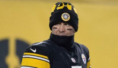 Steelers' Ben Roethlisberger Is Confused Why Aaron Rodgers Gets Praise For What He Once Got Hate For (Steelers News)