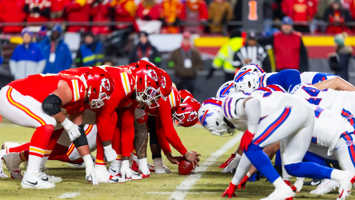 Bills vs. Chiefs: Determining which team has edge at each position