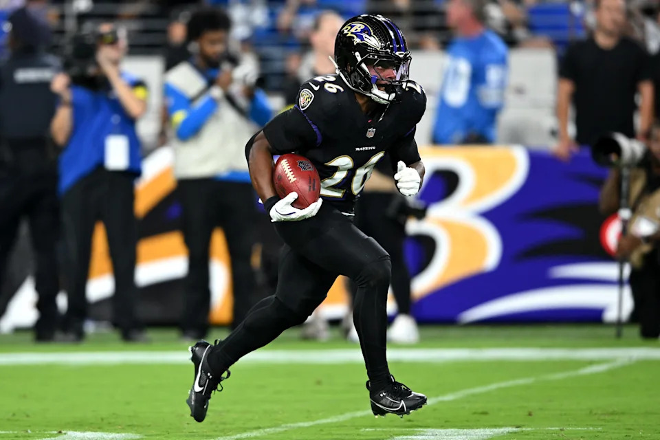 BALTIMORE, MARYLAND - SEPTEMBER 22: Rasheen Ali #26 of the Baltimore Ravens carries the ball against the Detroit Lions during the second quarter at M&T Bank Stadium on September 22, 2025 in Baltimore, Maryland. (Photo by Greg Fiume/Getty Images)