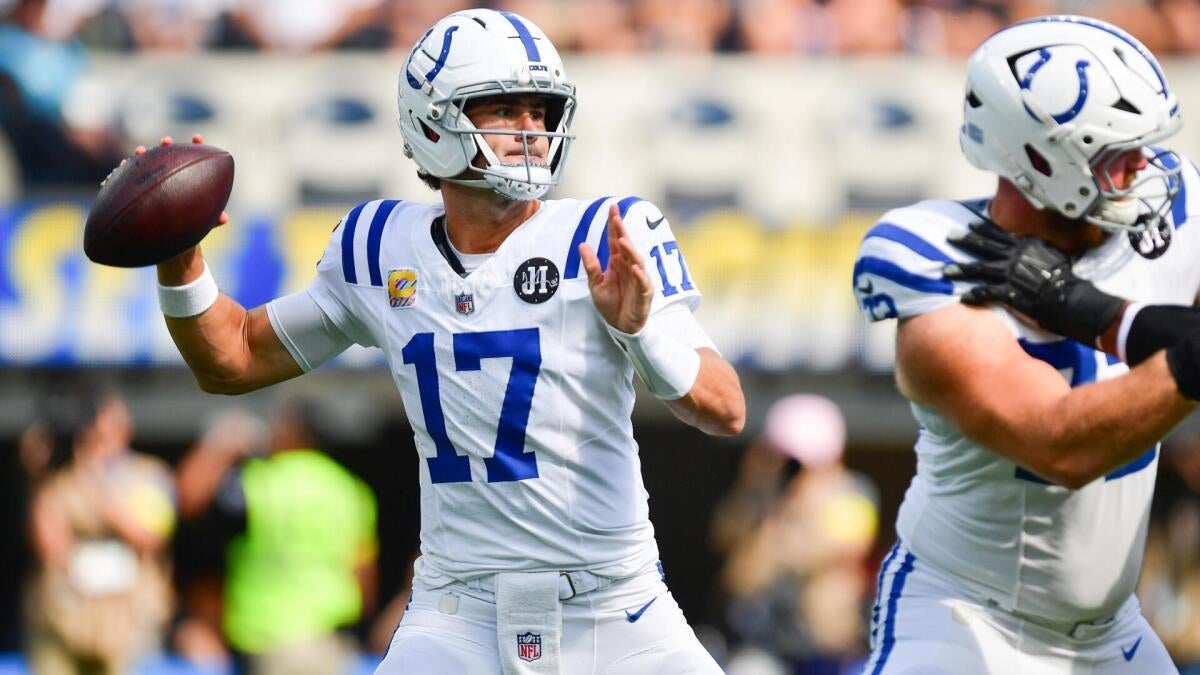 Week 8 NFL player props, picks odds: Target Daniel Jones with Week 8 NFL bets