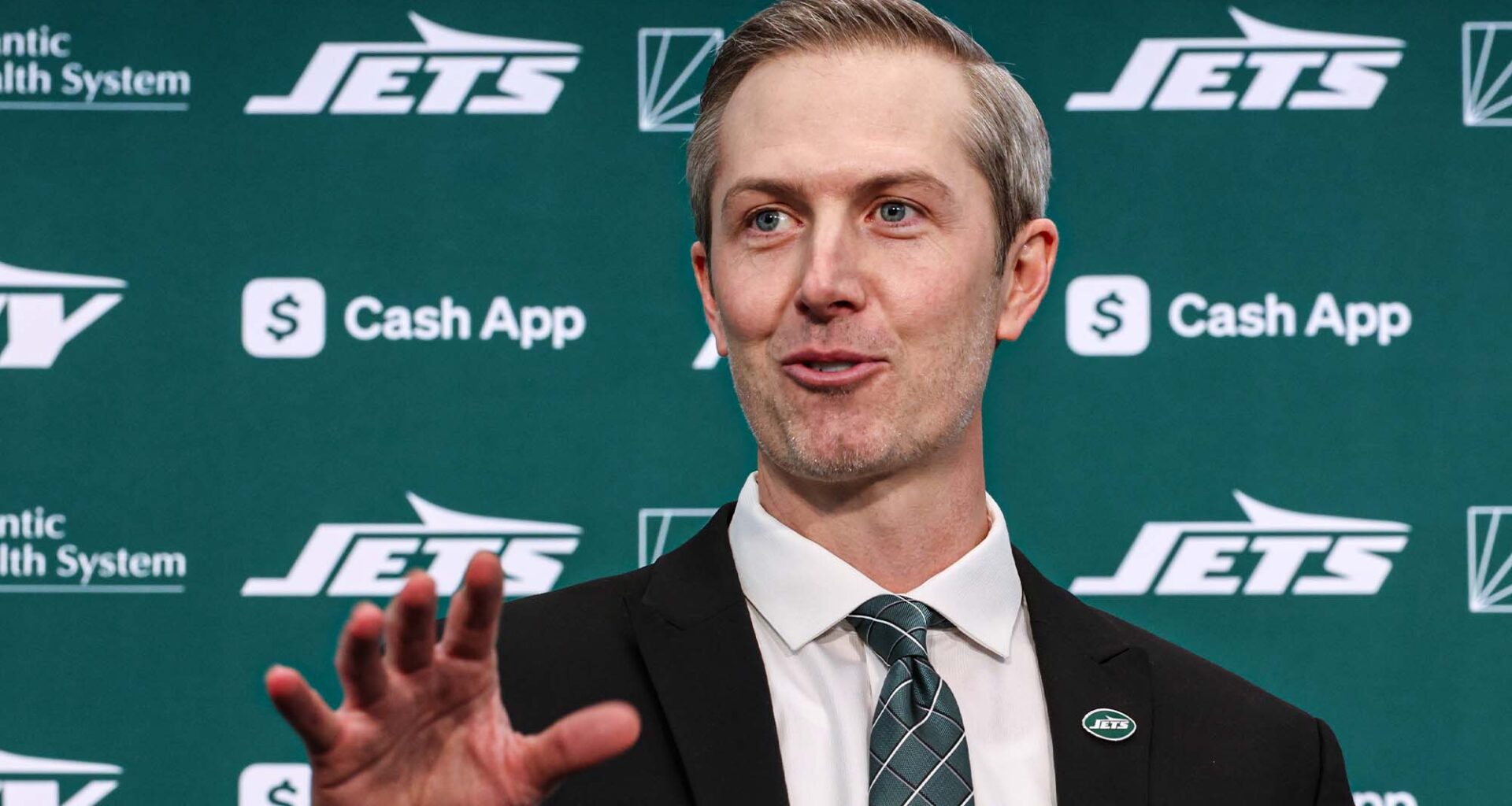 NY Jets projected to take QB