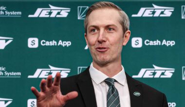 NY Jets projected to take QB