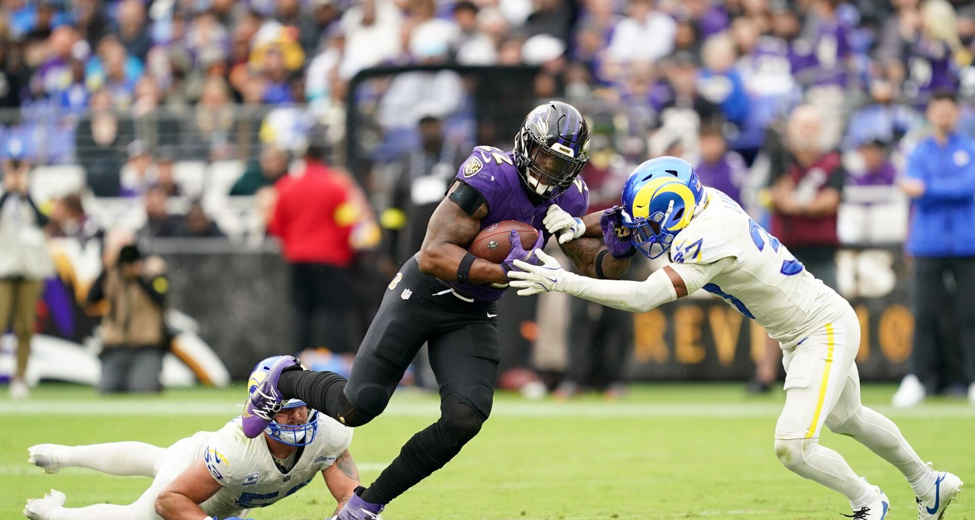 Analyst Floats Wild Patriots-Ravens Trade Involving Derrick Henry