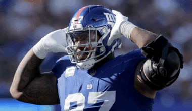 Giants star Dexter Lawrence fires back at 'delusional' Carl Banks