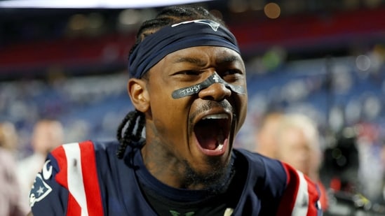 Is Stefon Diggs playing today? Patriots star wide receiver expected to take the field against the Tennessee Titans(Getty Images via AFP)