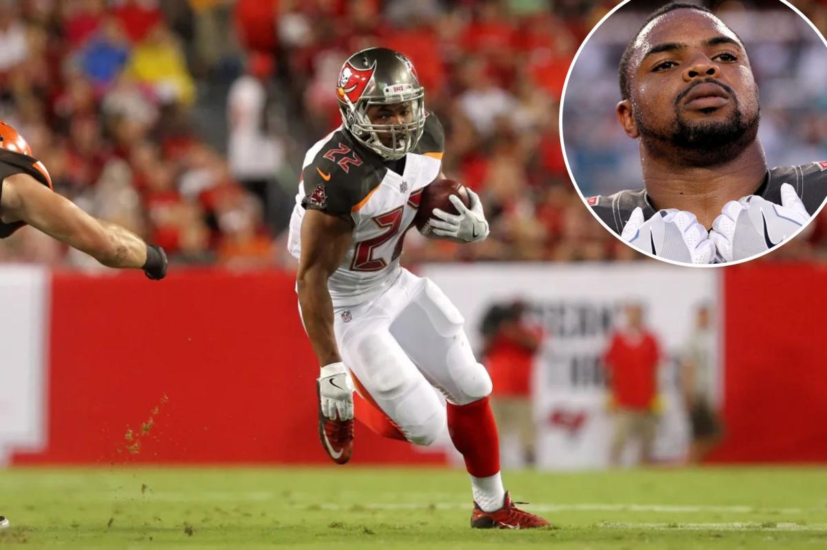 Doug Martin, former Buccaneers running back, dead at 36