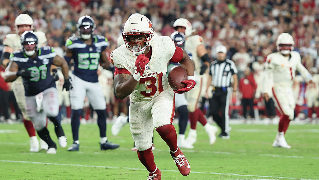 Cardinals' Emari Demercado...