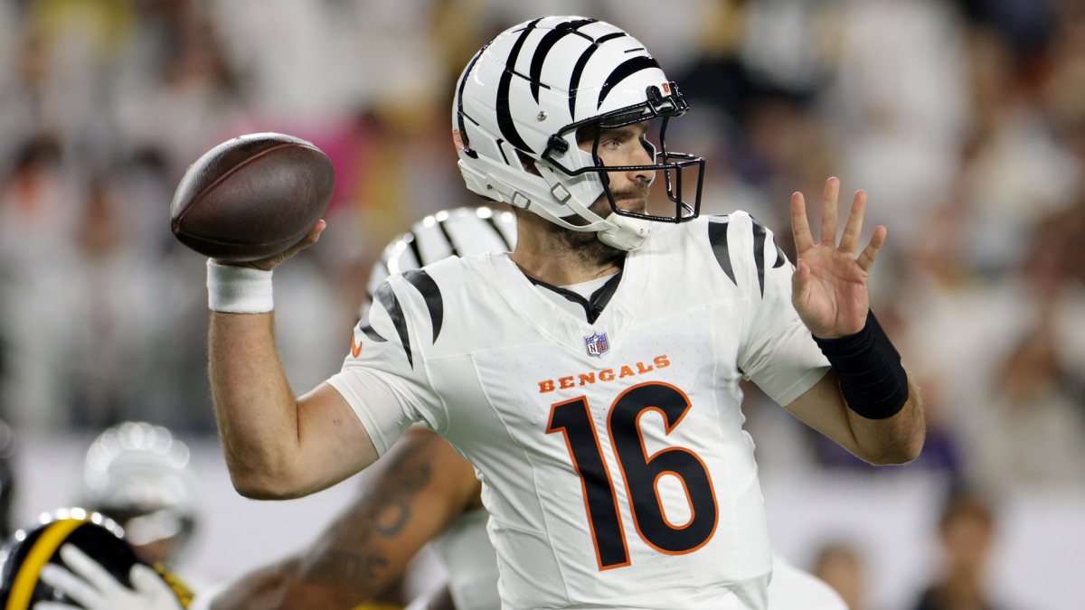 Bengals vs. Steelers score, takeaways: Cincinnati's Joe Flacco wins wild duel with Aaron Rodgers on late FG