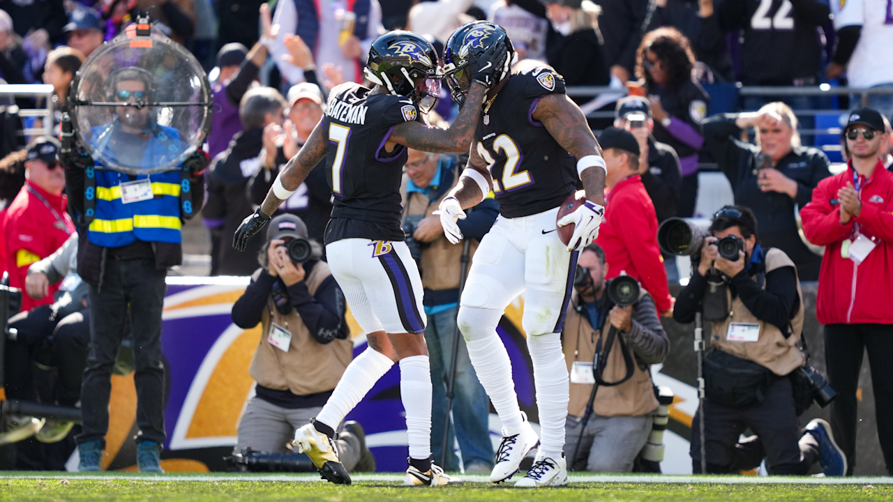 Ravens RB Derrick Henry scores 111th career rushing touchdown, breaks tie with Walter Payton for fifth all time