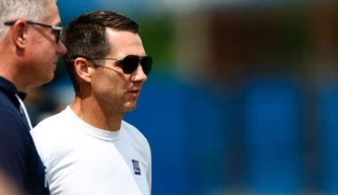 Survey: How should the New York Giants approach the trade market?