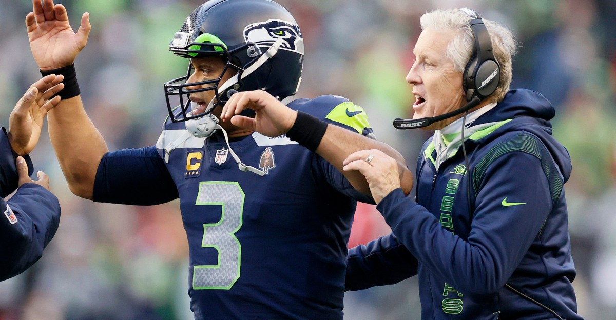 Raiders News: Russell Wilson named fit in Las Vegas ahead of NFL trade deadline