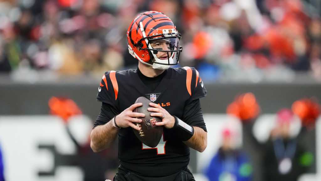 Former Bengals QB stepping into political arena