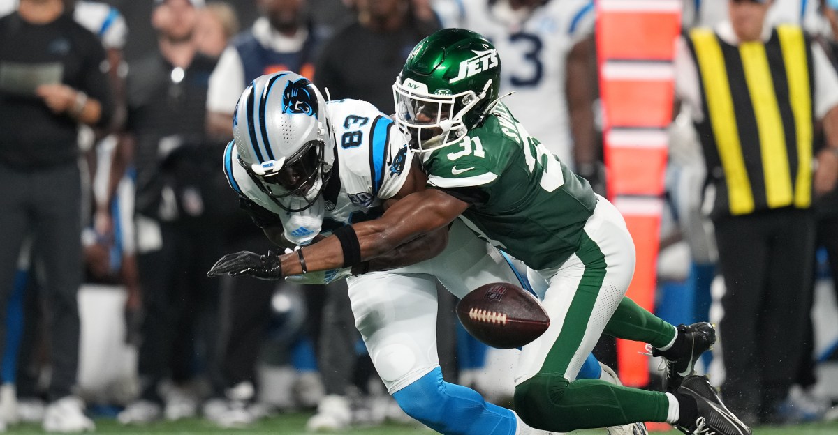 New York Jets open as Week 7 favorites vs Carolina Panthers