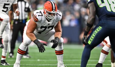 Insider Gregg Bell ‘would be shocked’ if Seahawks traded for Wyatt Teller