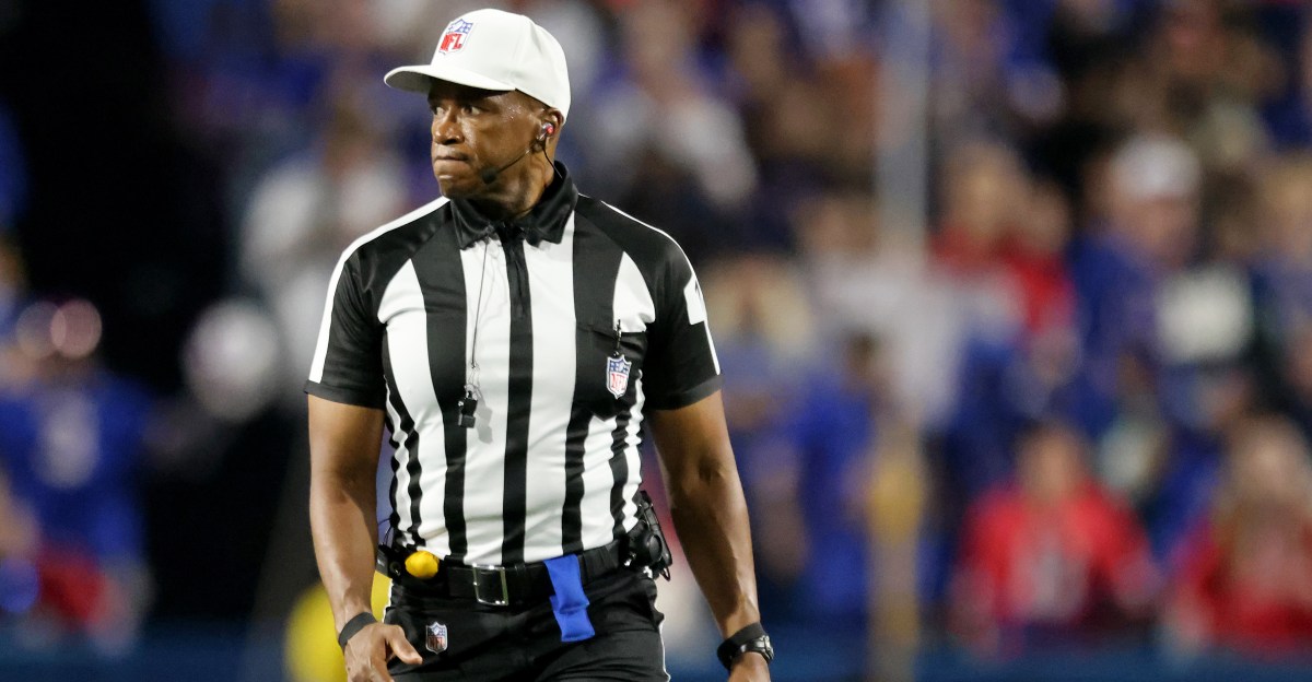 Shawn Smith to referee Bills vs. Falcons, NFL Week 6