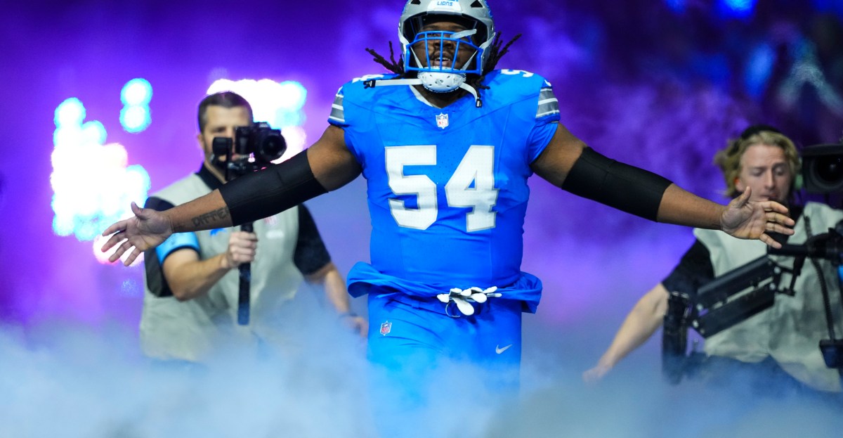 Dan Campbell: Lions DT Alim McNeill is ‘freakin’ playing’ vs. Buccaneers