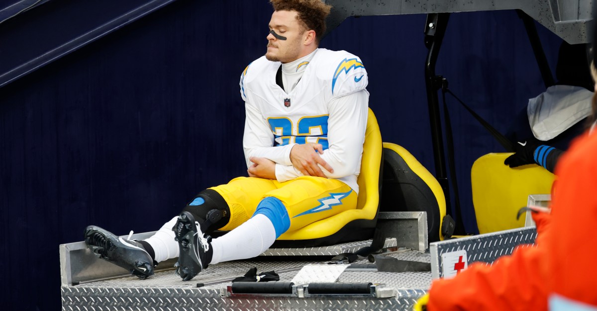Los Angeles Chargers DB Elijah Molden exits game vs. Miami Dolphins