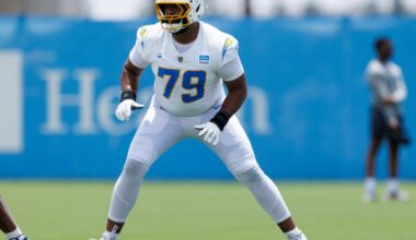 Chargers-Dolphins Final Injury Report: Bolts down to 4th and 5th offensive tackles