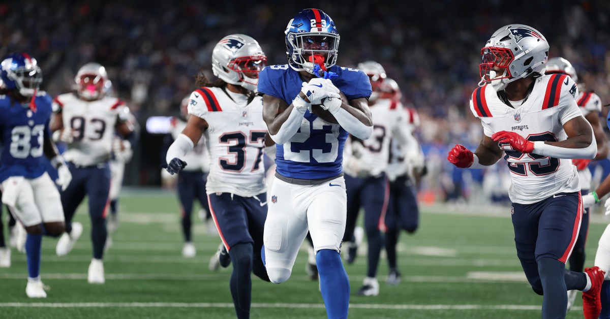 3 running backs among Patriots’ latest group of tryouts