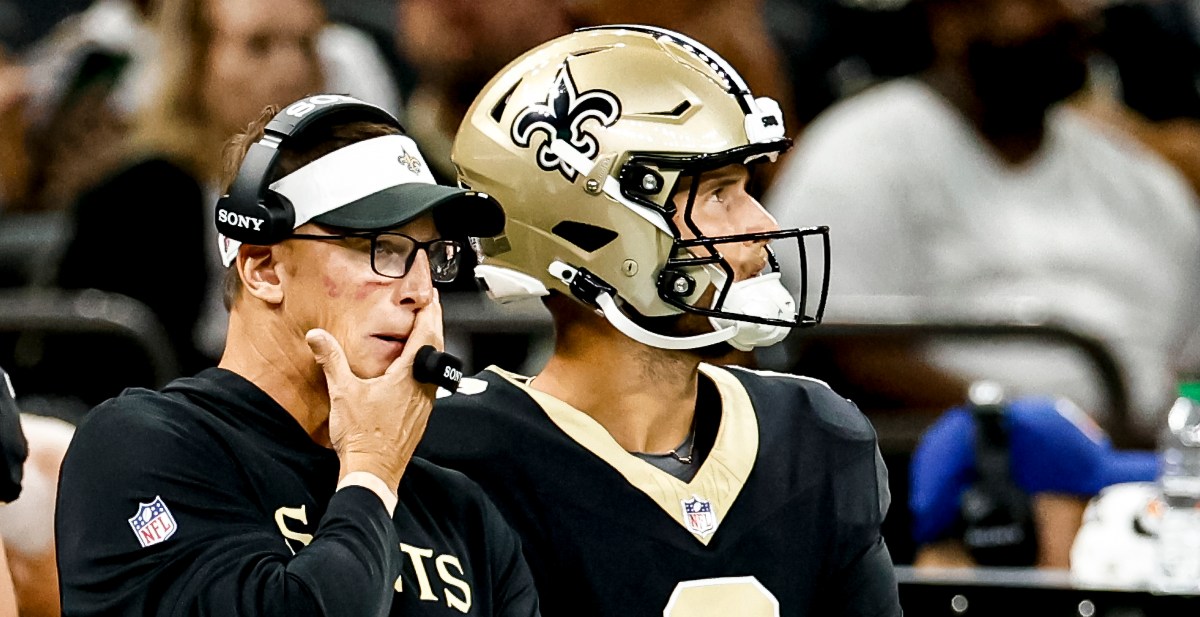 SB Nation Reacts Survey: Should the Saints consider a change at quarterback?
