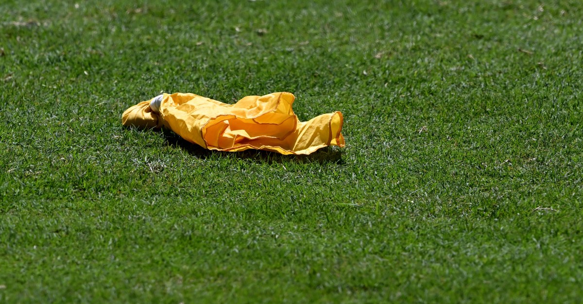 Get ready for flags in Packers vs. Cardinals
