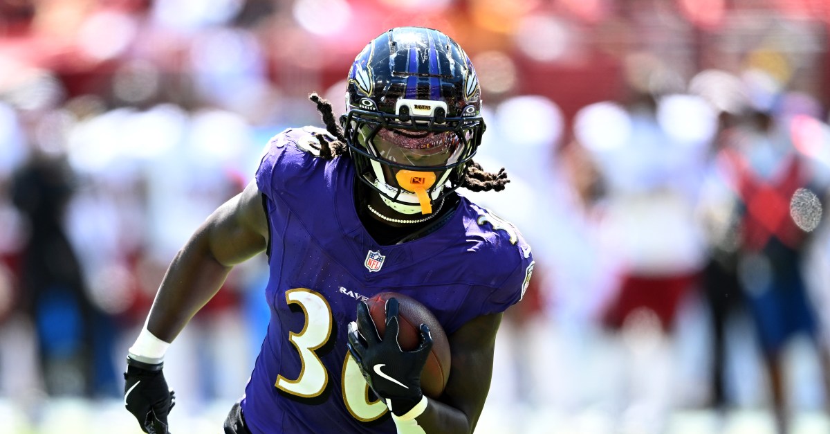 Patriots add veteran RB to practice squad, promote three-time elevation