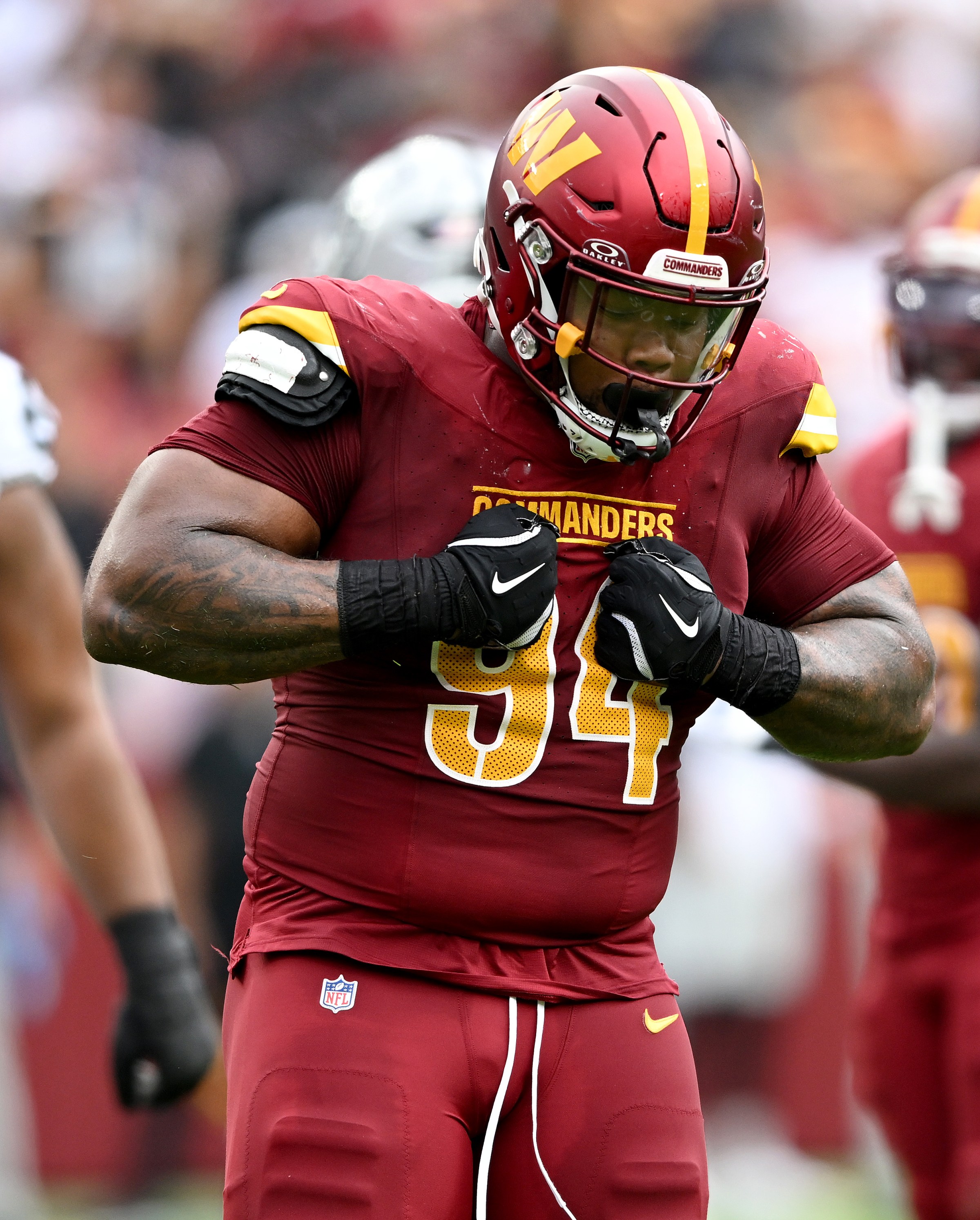 LANDOVER, MARYLAND - SEPTEMBER 21: Daron Payne #94 of the Washington Commanders celebrates after a play against the Las Vegas Raiders during the second quarter at Northwest Stadium on September 21, 2025 in Landover, Maryland. (Photo by Greg Fiume/Getty Images)