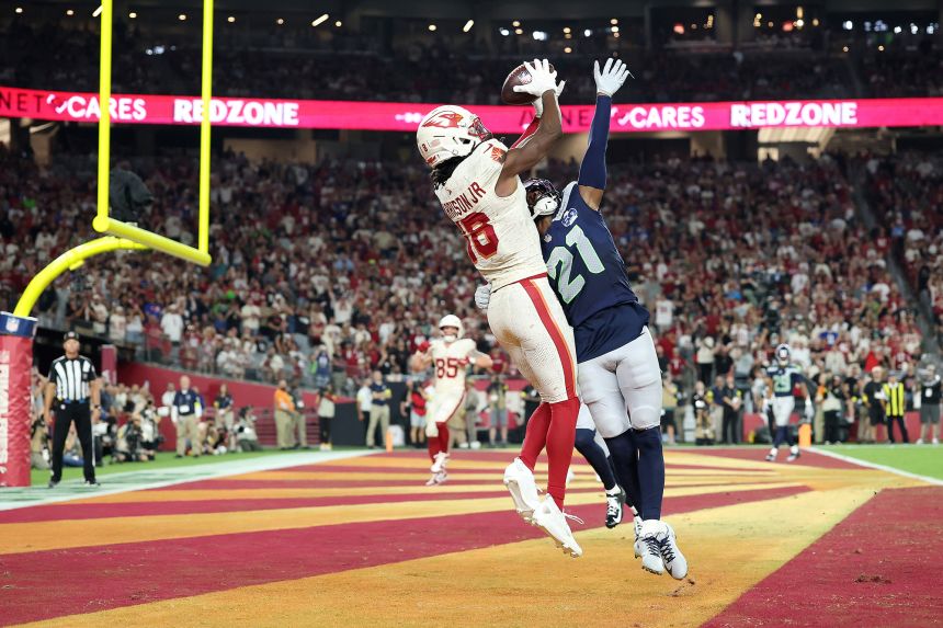 Despite some early struggles, Harrison Jr. (No. 18) showed what he can do in the fourth quarter of the game against the Seahawks.