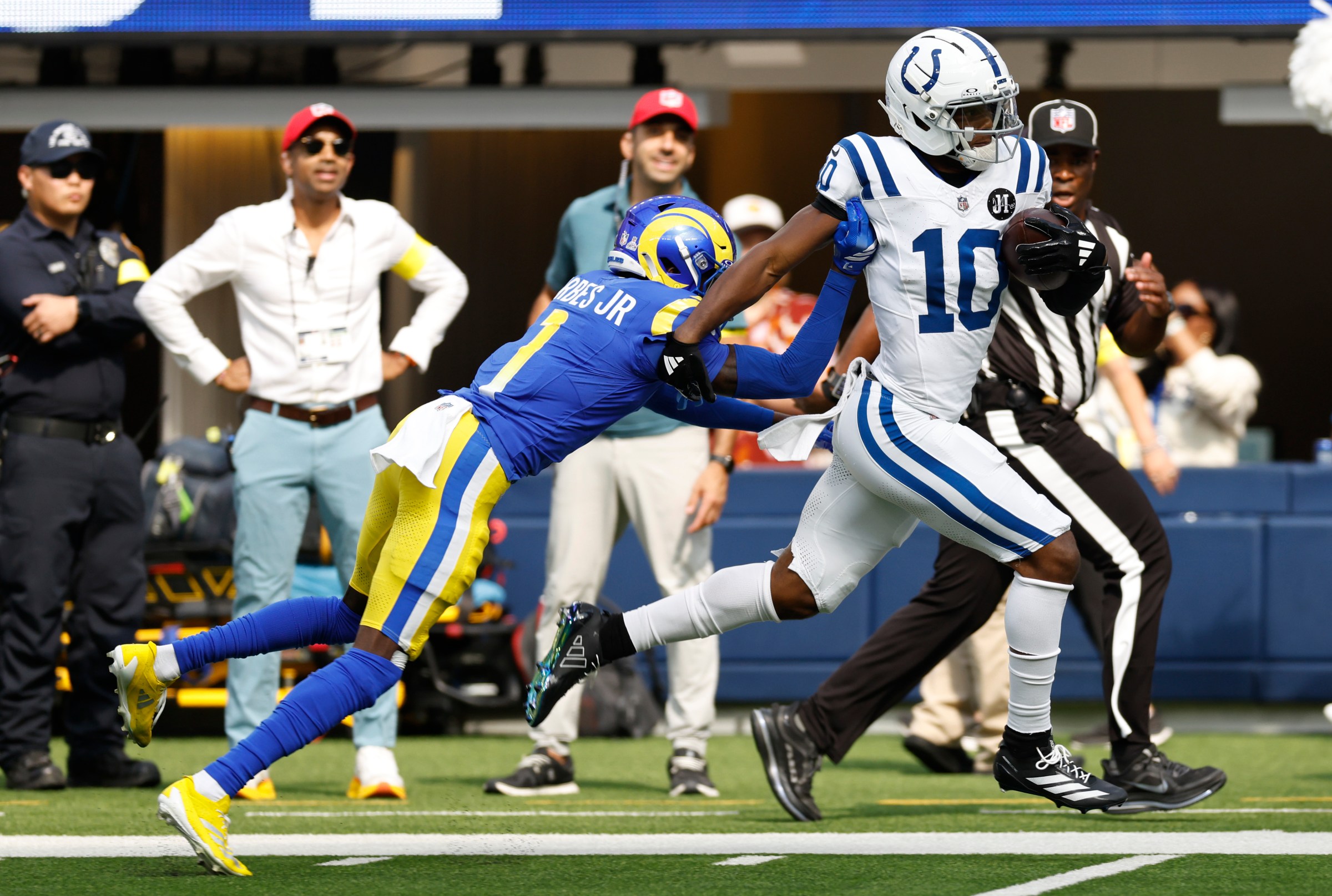 INGLEWOOD, CALIFORNIA - SEPTEMBER 28: Adonai Mitchell #10 of the Indianapolis Colts runs with the ball during the third quarter against the Los Angeles Rams at SoFi Stadium on September 28, 2025 in Inglewood, California. (Photo by Ronald Martinez/Getty Images)