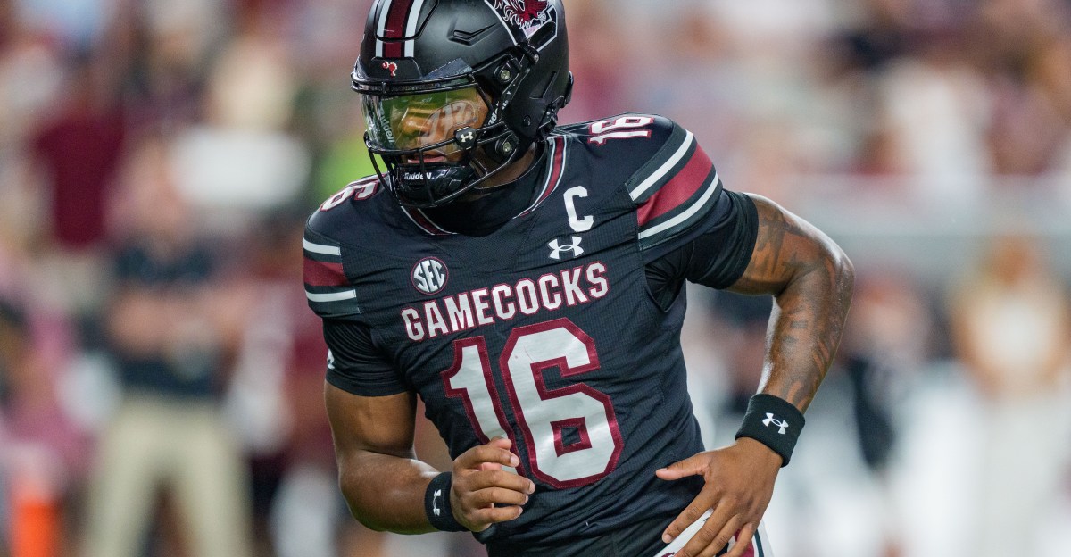 3 College Football Games to Watch in Week 7: Quarterback Edition