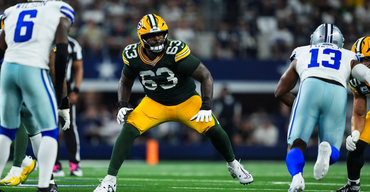 Packers LT Rasheed Walker misses practice with injury