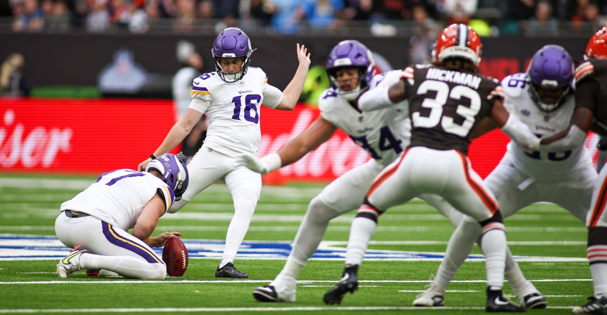 NFL Admits Missed Call on Will Reichard Field Goal Attempt