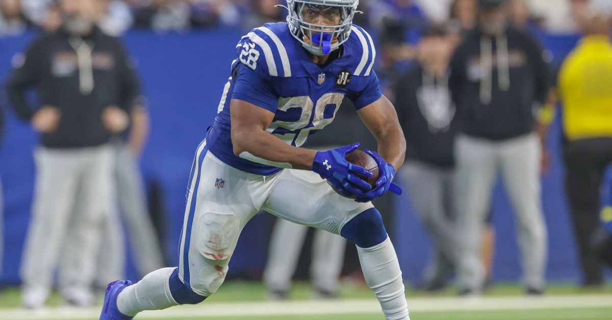 Chargers-Colts Game Preview: How does one stop Jonathan Taylor?