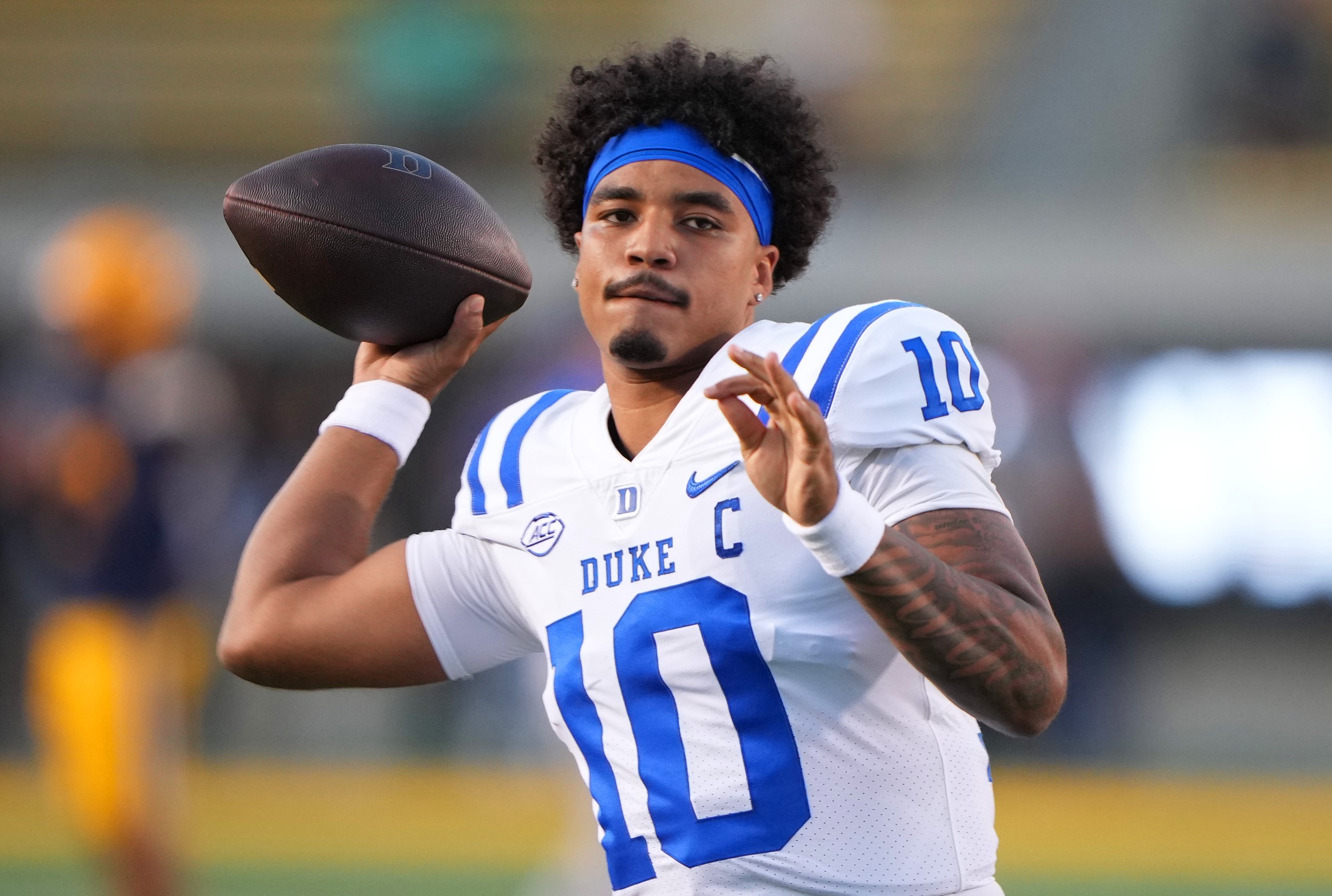 BERKELEY, CALIFORNIA - OCTOBER 04: Darian Mensah #10 of the Duke Blue Devils warms up prior to the start of the game against the California Golden Bears at California Memorial Stadium on October 04, 2025 in Berkeley, California. (Photo by Thearon W. Henderson/Getty Images)