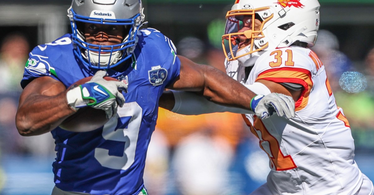 Behind the Seahawks coaches’ bizarre use of Kenneth Walker