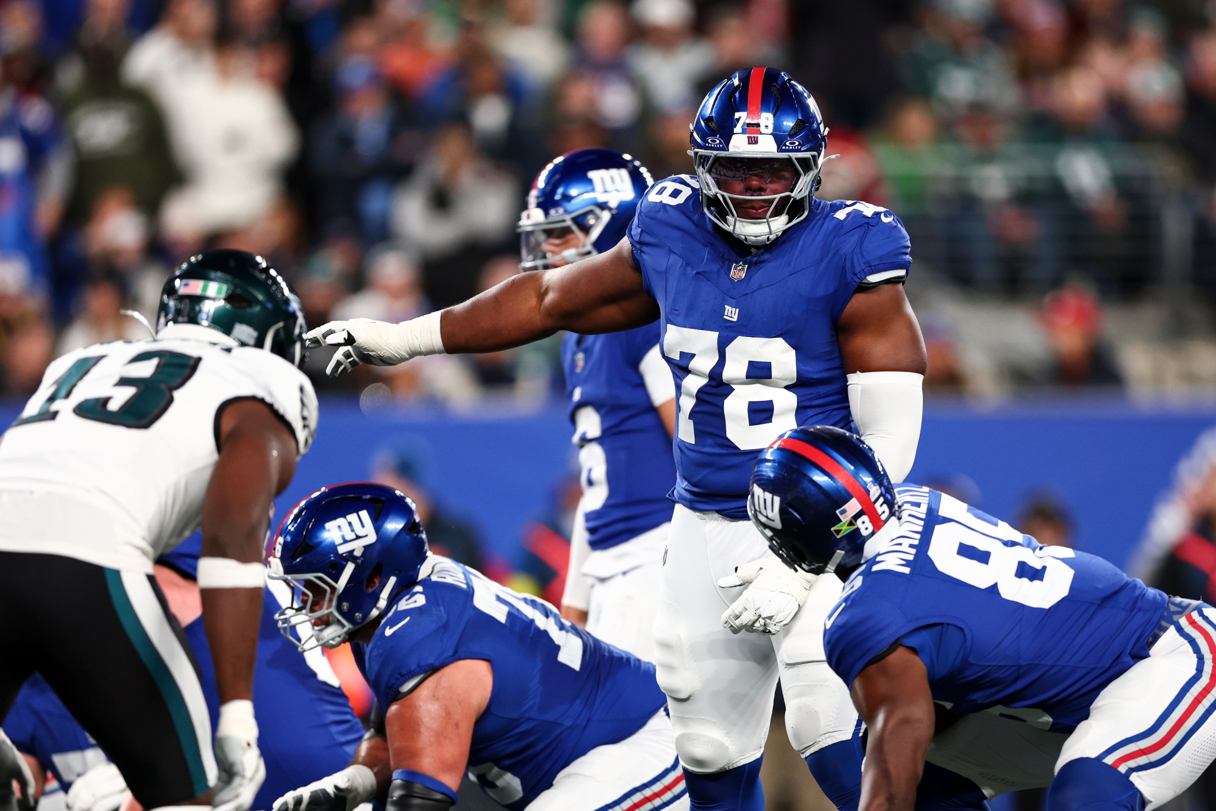 Andrew Thomas (78) is back to playing the way he can.